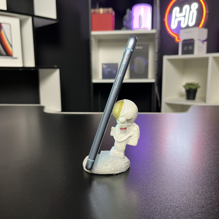 Trade in Apple iPhone Xr 128Gb Blue IMEI: 6100 Trade in Apple iPhone Xr 128Gb Blue IMEI: 6100