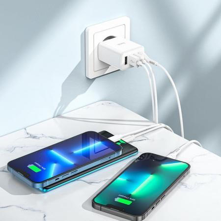 Сетевое зарядное устройство USB hoco. QC3.0 4USB порта 28,5 Вт (C102A) Белый Сетевое зарядное устройство USB hoco. QC3.0 4USB порта 28,5 Вт (C102A) Белый