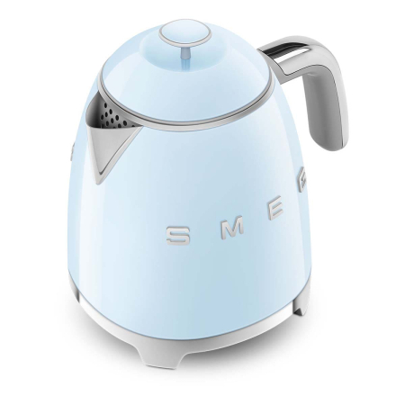 Чайник электрический мини SMEG 50s style (KLF05PBEU) Пастельный голубой Чайник электрический мини SMEG 50s style (KLF05PBEU) Пастельный голубой