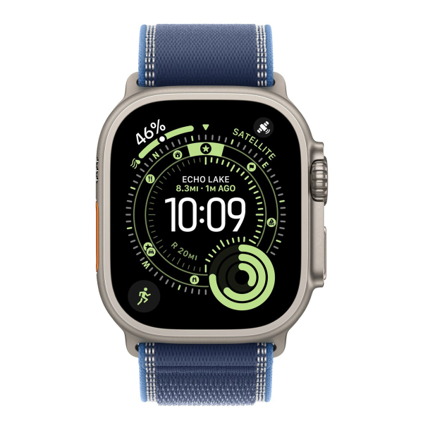 Apple Watch Ultra 3 (2025), 49 мм корпус из титана цвета «Natural», ремешок Trail Loop размера M/L цвета «Blue/Bright Blue»
